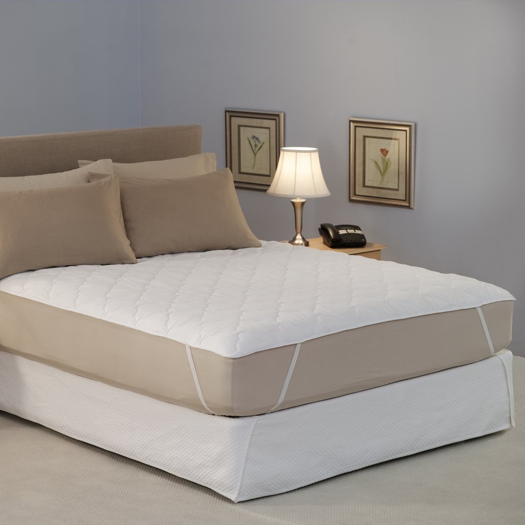 a mattress pad with anchor bands
