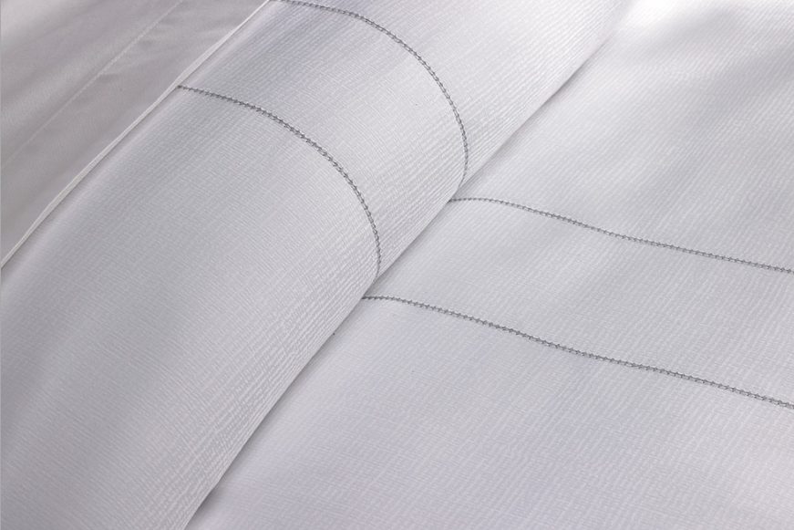 https://sheetmarket.com/wp-content/uploads/2019/07/Where-to-buy-the-Platinum-Stitch-Duvet-Cover-from-the-Marriott-Hotels.jpg