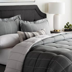 Reversible comforter set in Grey & beige colors